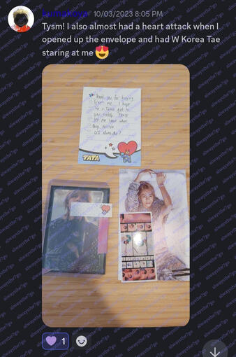 Discord Sale - V Layover Weverse USA exclusive photocard